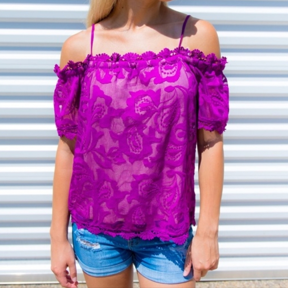 Skies are Blue Lace Fuscia Cold Shoulder Top